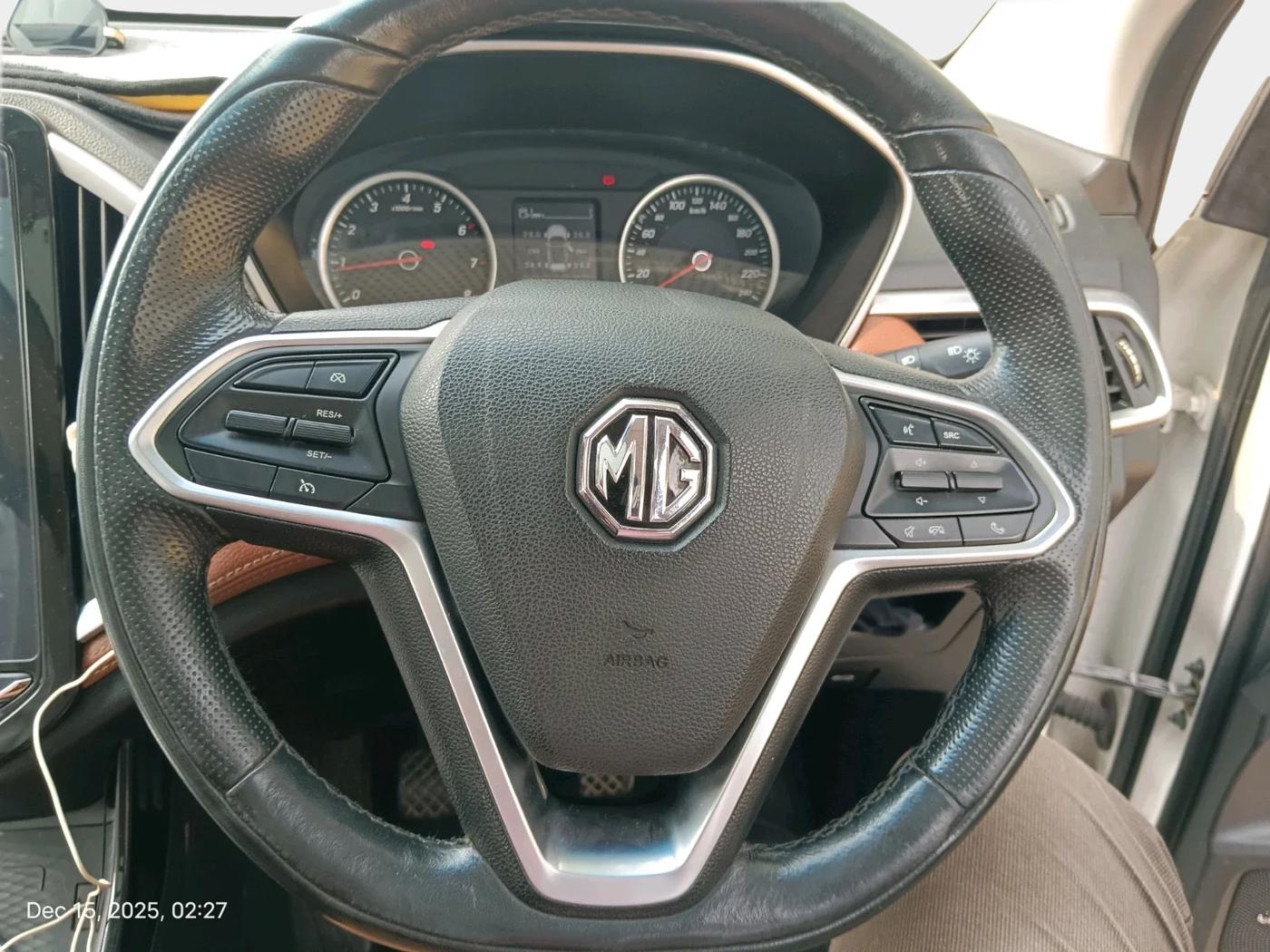 2021 MG HECTOR PLUS SELECT 2.0 DIESEL TURBO MT 7-STR, Diesel, Manual, 66,440 km, interior