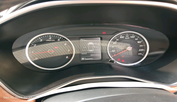 2021 MG HECTOR PLUS SELECT 2.0 DIESEL TURBO MT 7-STR, Diesel, Manual, 66,440 km, interior