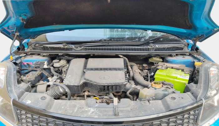 2017 Tata NEXON XT DIESEL, Diesel, Manual, 1,12,356 km, exterior