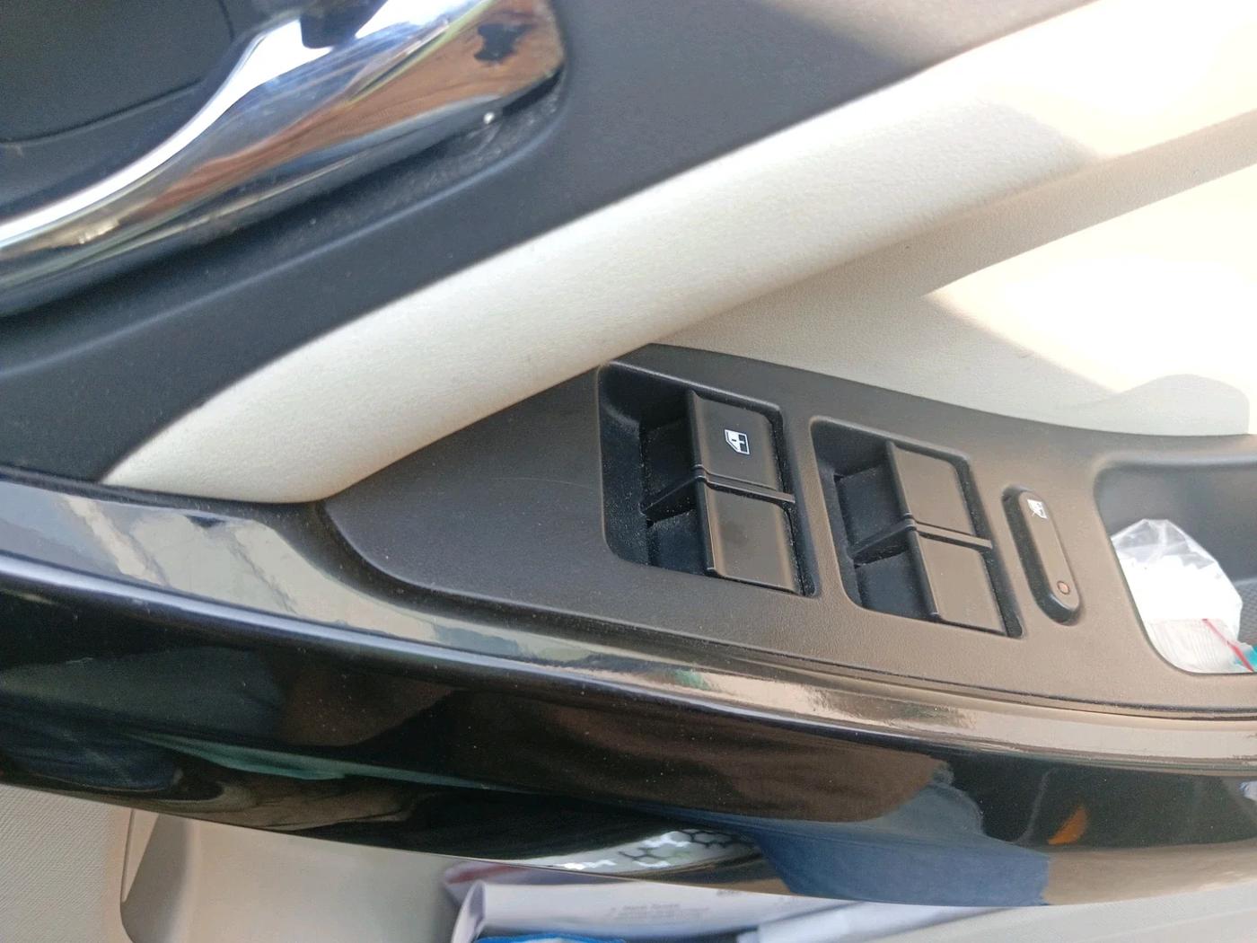 2022 Tata NEXON XZ PLUS (PREMIUM) PETROL, Petrol, Manual, 60,897 km, interior