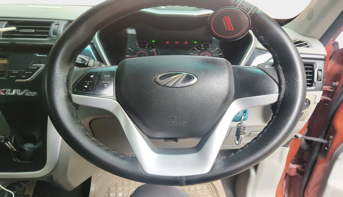 2016 Mahindra Kuv100 K8 D 6 STR, Diesel, Manual, 1,39,494 km, interior