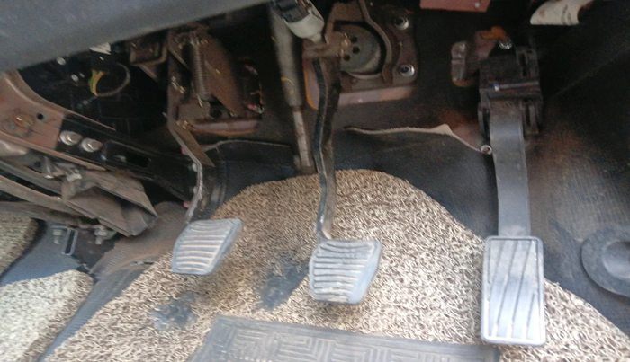 2018 Mahindra KUV 100 NXT K8 D 6 STR, Diesel, Manual, 97,844 km, interior