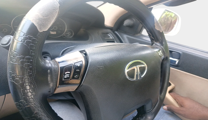 2014 Tata Indica Vista VX QUADRAJET, Diesel, Manual, 1,30,028 km, interior