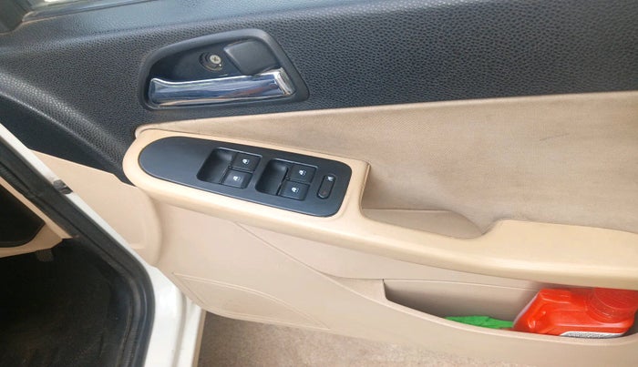 2014 Tata Indica Vista VX QUADRAJET, Diesel, Manual, 1,30,028 km, interior