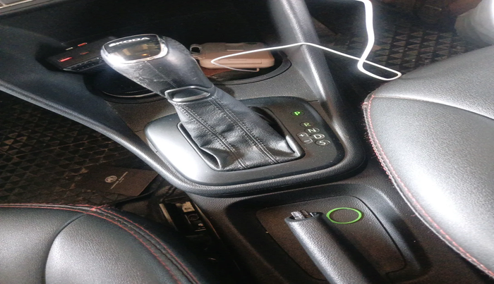 2019 Skoda Rapid AMBITION 1.6 MPI AT, Petrol, Automatic, 1,55,060 km, interior