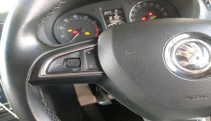 2019 Skoda Rapid AMBITION 1.6 MPI AT, Petrol, Automatic, 1,55,060 km, interior