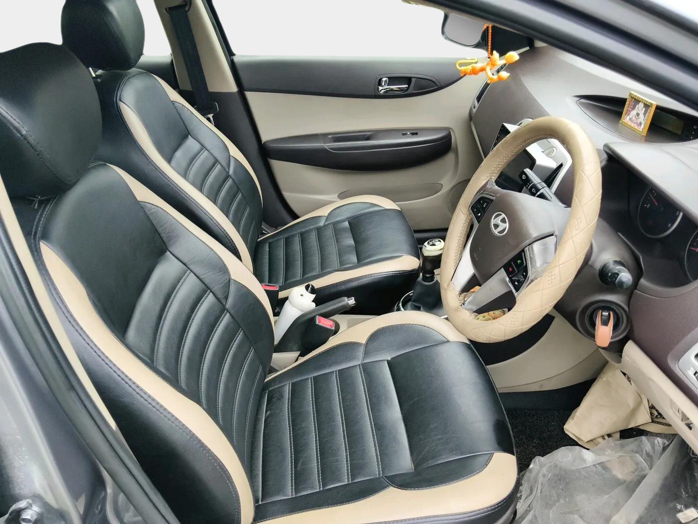 2011 Hyundai i20 SPORTZ (O) 1.4 CRDI, Diesel, Manual, 1,06,152 km, interior