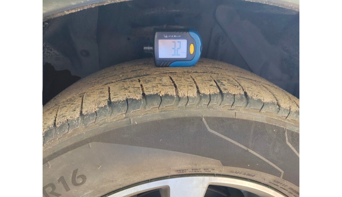 2019 Maruti S Cross DELTA 1.3, Diesel, Manual, 59,267 km, tyre