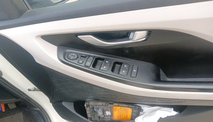 2021 Hyundai Creta SX 1.5 DIESEL, Diesel, Manual, 1,24,767 km, interior