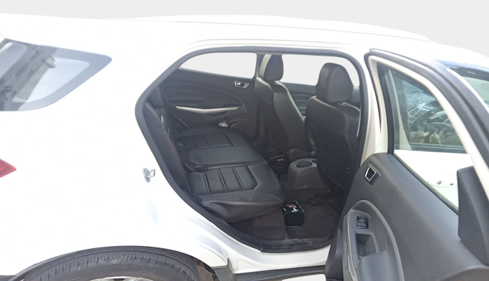 2016 Ford Ecosport TITANIUM 1.5L DIESEL, Diesel, Manual, 1,36,663 km, interior