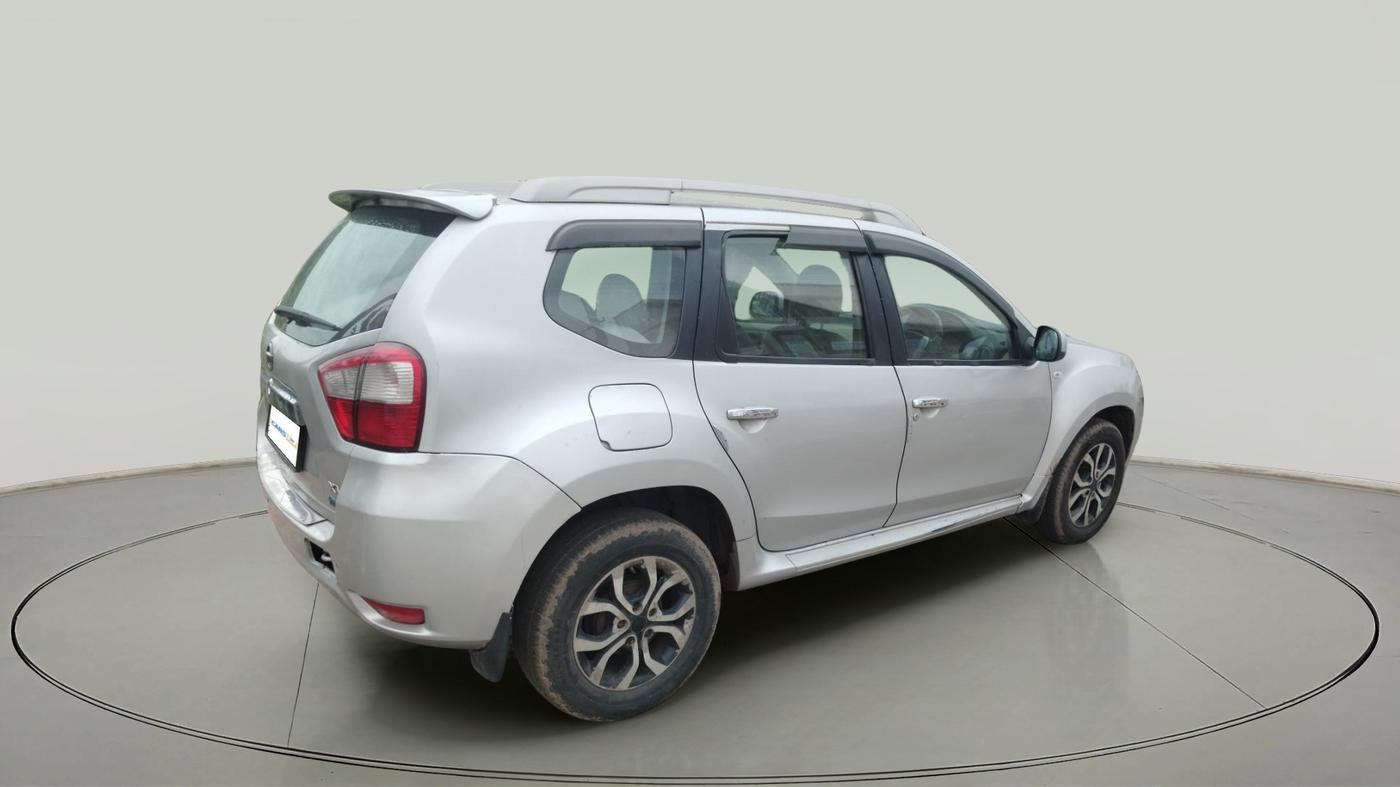 2014 Nissan Terrano XV D THP PREMIUM 110 PS, Diesel, Manual, 1,44,000 km, exterior