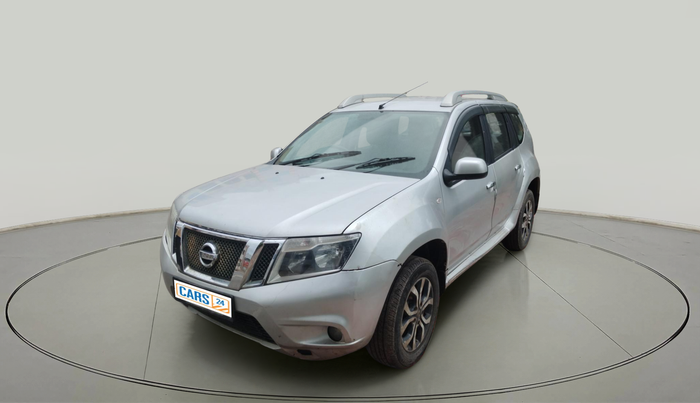 2014 Nissan Terrano XV D THP PREMIUM 110 PS, Diesel, Manual, 1,43,847 km, exterior