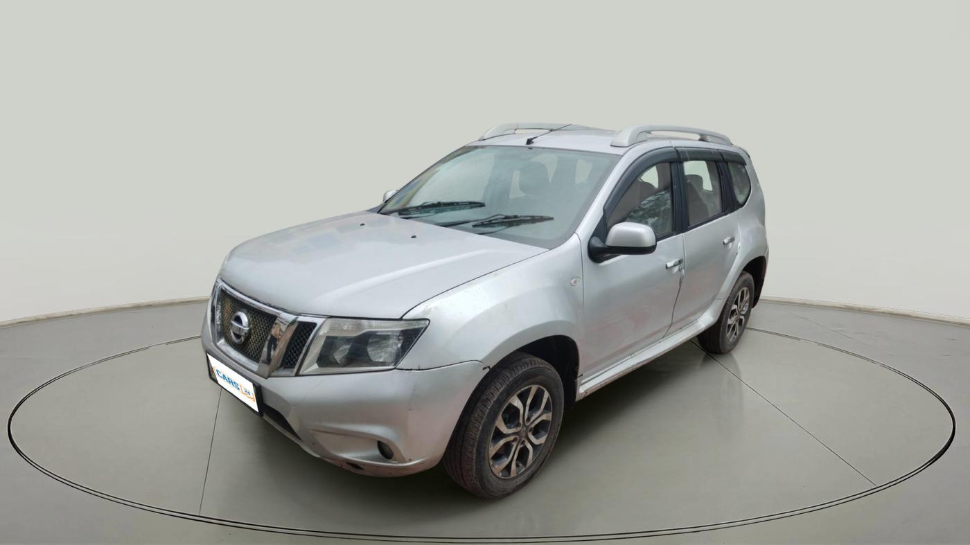 2014 Nissan Terrano XV D THP PREMIUM 110 PS, Diesel, Manual, 1,44,000 km, exterior