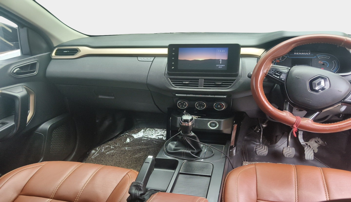 2021 Renault Kiger RXT 1.0 TURBO MT, Petrol, Manual, 1,13,930 km, interior