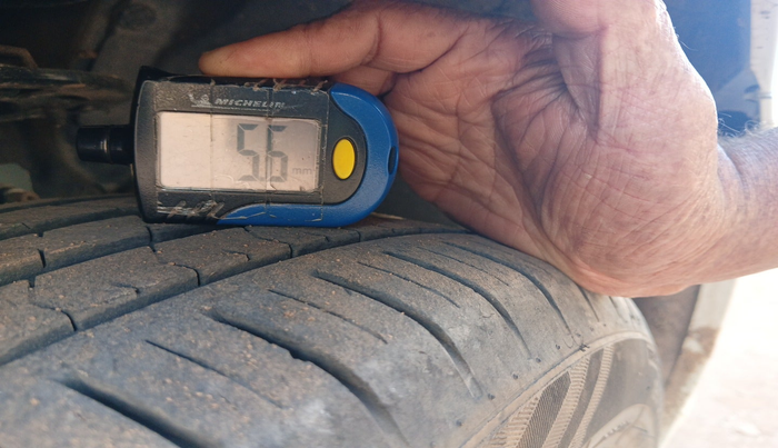 2017 Maruti Baleno ALPHA PETROL 1.2, Petrol, Manual, 39,837 km, tyre