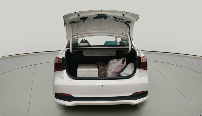 2017 Hyundai Xcent E+, Petrol, Manual, 55,295 km, exterior