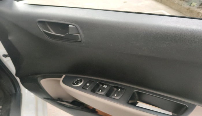 2017 Hyundai Xcent E+, Petrol, Manual, 55,295 km, interior