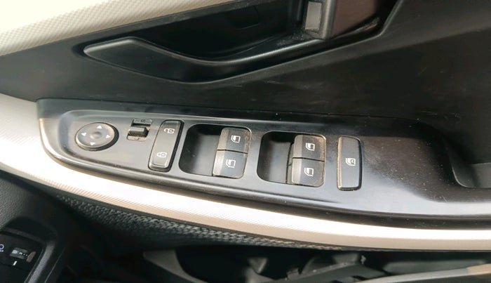 2022 Hyundai Creta EX 1.5 DIESEL, Diesel, Manual, 1,31,968 km, interior