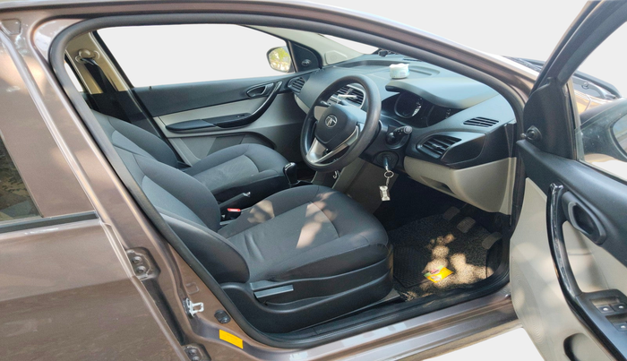 2017 Tata Tiago XM PETROL, Petrol, Manual, 36,473 km, interior
