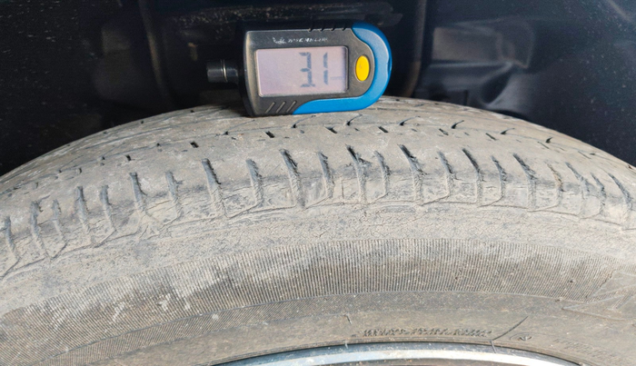 2017 Tata Tiago XM PETROL, Petrol, Manual, 36,473 km, tyre