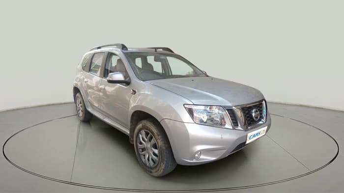 2018 Nissan Terrano XL (P), Petrol, Manual, 1,52,498 km, exterior