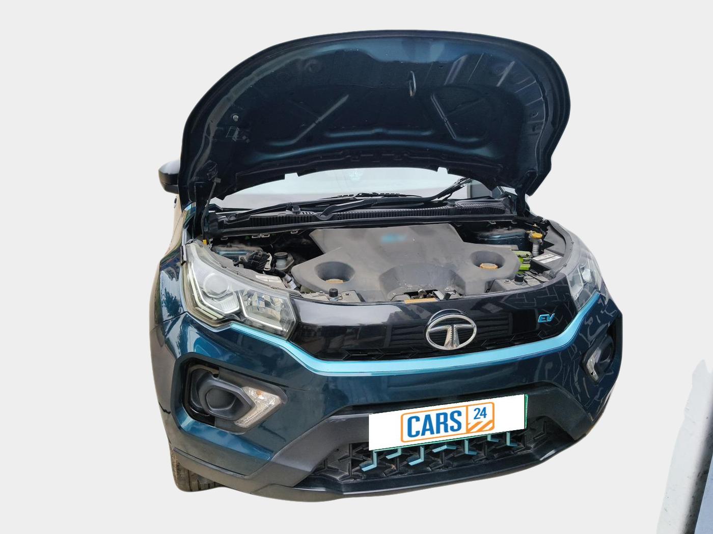 2021 Tata NEXON EV XM, Electric, Automatic, 1,58,400 km, exterior