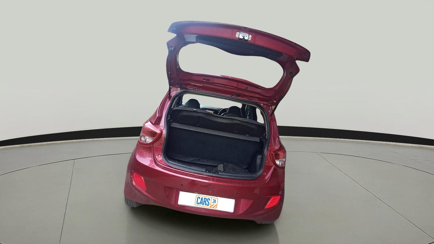 2016 Hyundai Grand i10 ASTA (O) AT 1.2 KAPPA VTVT, Petrol, Automatic, 5,00,000 km, exterior