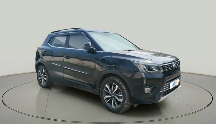 2021 Mahindra XUV300 W8 (O) 1.2 PETROL, Petrol, Manual, 82,509 km, exterior