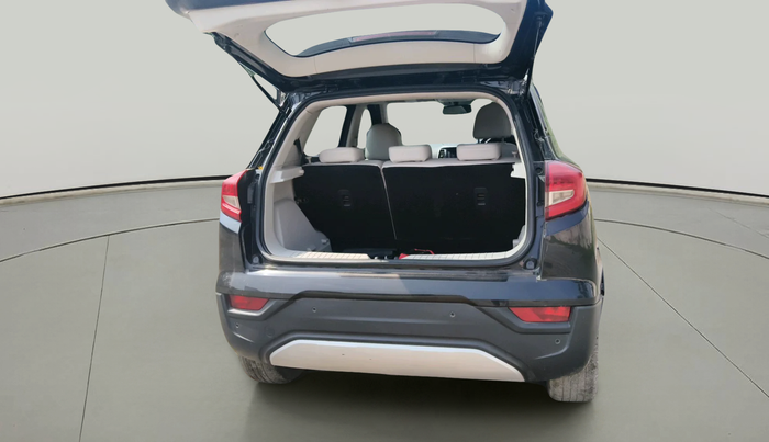 2021 Mahindra XUV300 W8 (O) 1.2 PETROL, Petrol, Manual, 82,509 km, exterior