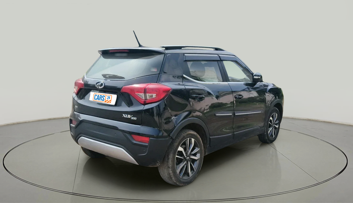 2021 Mahindra XUV300 W8 (O) 1.2 PETROL, Petrol, Manual, 82,509 km, exterior