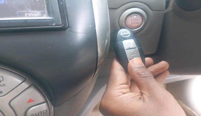 2013 Nissan Sunny XV DIESEL, Diesel, Manual, 14,296 km, interior