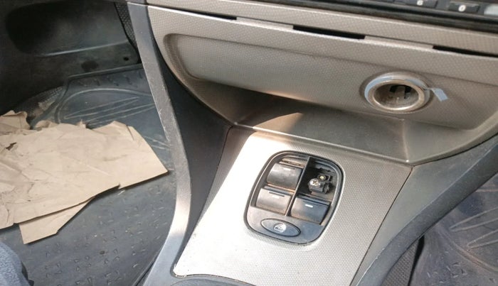 2013 Tata Indica EV2 LX, Diesel, Manual, 80,175 km, interior