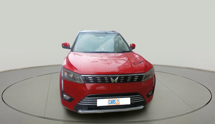 2023 Mahindra XUV300 W8 1.5 DIESEL, Diesel, Manual, 44,292 km, exterior
