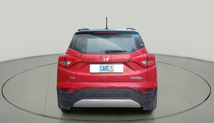 2023 Mahindra XUV300 W8 1.5 DIESEL, Diesel, Manual, 44,292 km, exterior