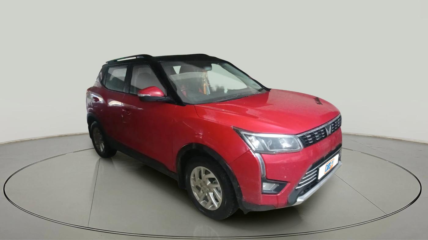 2023 Mahindra XUV300 W8 1.5 DIESEL, Diesel, Manual, 44,292 km, exterior