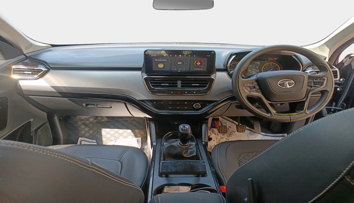 2023 Tata Harrier XT PLUS 2.0L KRYOTEC DARK EDITON, Diesel, Manual, 57,244 km, interior