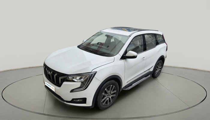 2022 Mahindra XUV700 AX 7 P AT 7 STR, Petrol, Automatic, 23,655 km, exterior