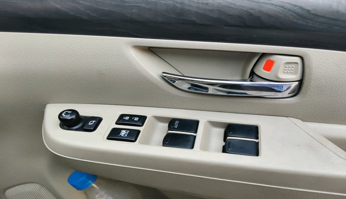 2024 Maruti Ertiga ZXI SHVS, Petrol, Manual, 95,000 km, interior