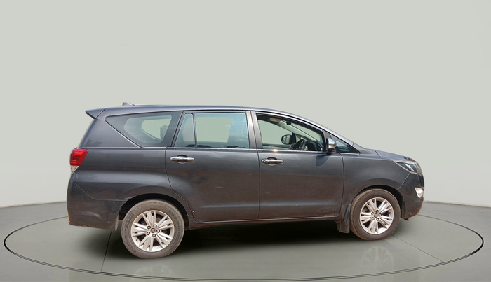 2016 Toyota Innova Crysta 2.4 ZX 7 STR, Diesel, Manual, 2,10,537 km, exterior