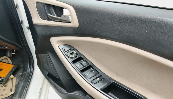 2014 Hyundai Elite i20 SPORTZ 1.4 (O) CRDI, Diesel, Manual, 1,16,390 km, interior