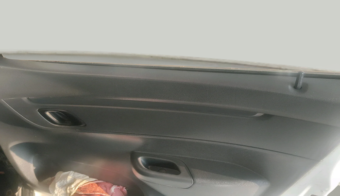 2016 Renault Kwid RXT 0.8, Petrol, Manual, 51,317 km, interior