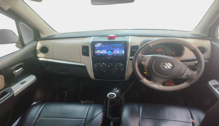 2017 Maruti Wagon R 1.0 LXI CNG, Petrol, Manual, 1,15,999 km, interior