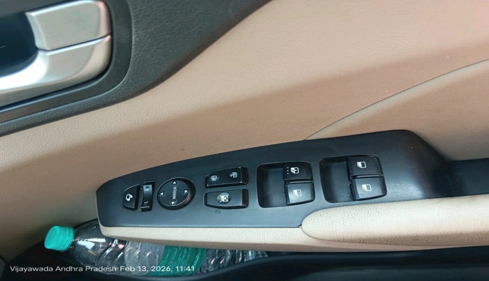 2018 Hyundai Verna 1.6 SX (O) CRDI MT, Diesel, Manual, 1,46,807 km, interior