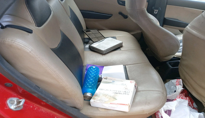 2016 Hyundai Eon ERA + LPG, Petrol, Manual, 1,95,099 km, interior