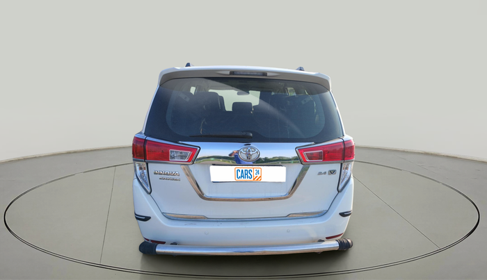 2019 Toyota Innova Crysta 2.4 VX 8 STR, Diesel, Manual, 1,20,437 km, exterior