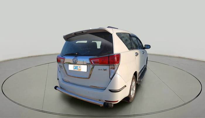 2019 Toyota Innova Crysta 2.4 VX 8 STR, Diesel, Manual, 1,20,437 km, exterior