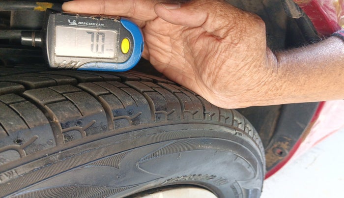 2017 Maruti Alto 800 LXI, Petrol, Manual, 73,346 km, tyre