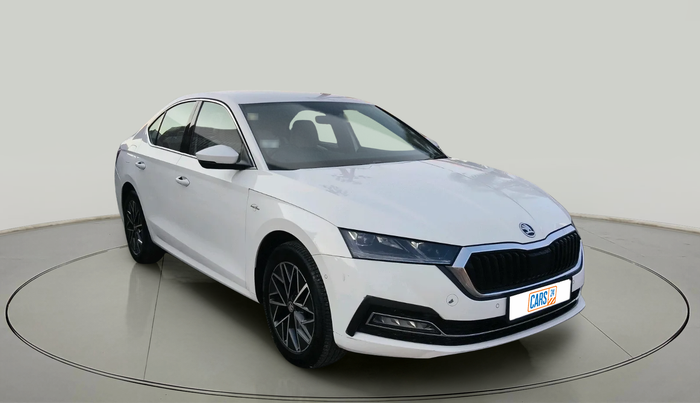 2021 Skoda Octavia L&K 2.0 AT, Petrol, Automatic, 61,323 km, exterior