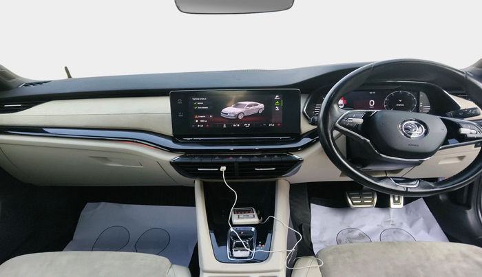 2021 Skoda Octavia L&K 2.0 AT, Petrol, Automatic, 61,323 km, interior