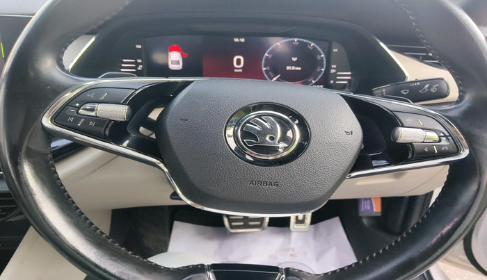 2021 Skoda Octavia L&K 2.0 AT, Petrol, Automatic, 61,323 km, interior